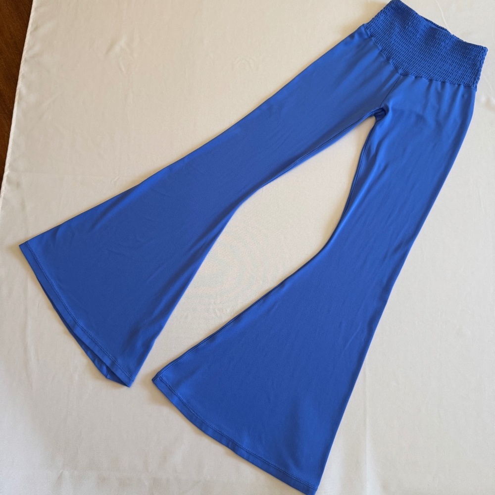 Aerie Offline Flared Leggings